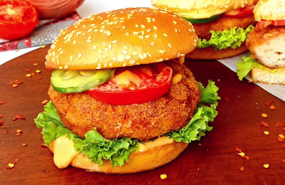 Chicken and bread combo