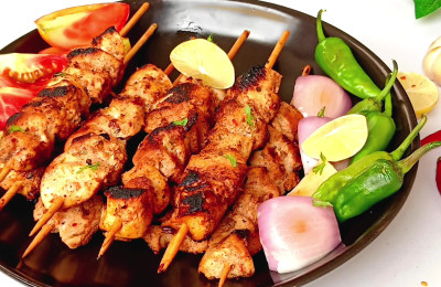 Chicken Skewers with a Lebanese Twist