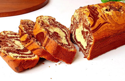 Swirled Marble Cake for Tea