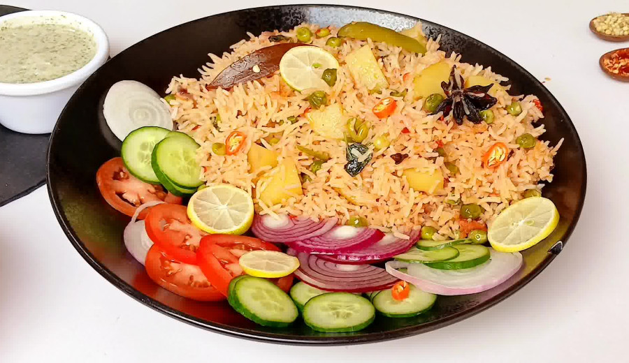 Rice with Potatoes and Peas
