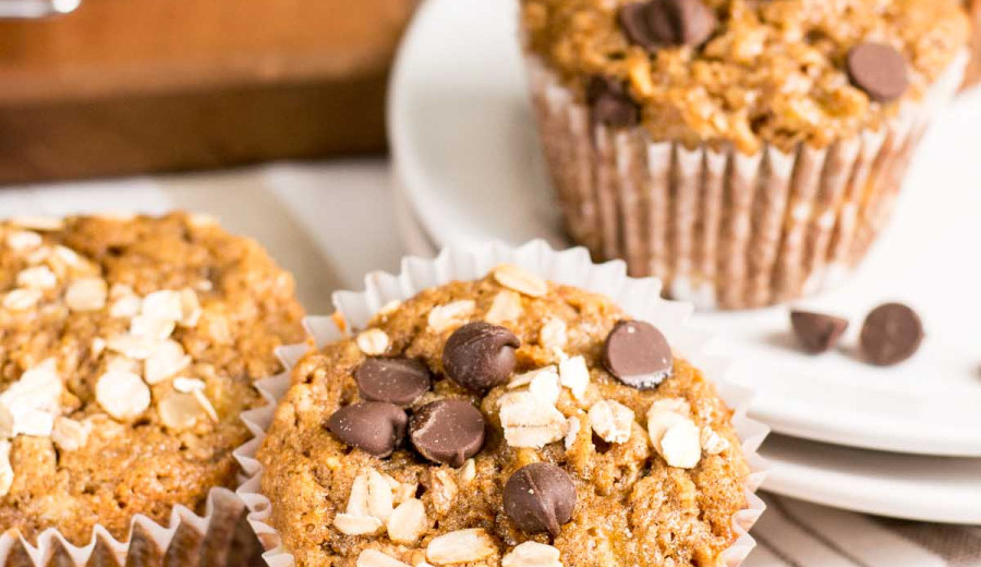 Banana-Flavored Spelt Muffins