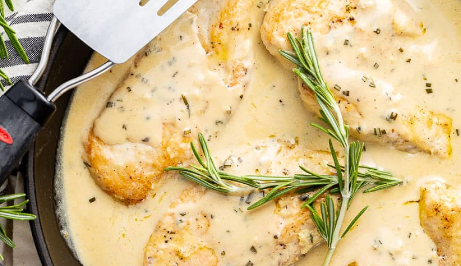 Chicken with Creamy Sauce