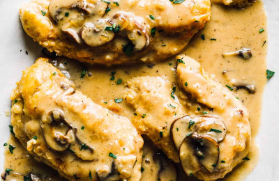 Quick Instant Pot® Chicken Marsala