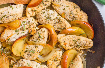 Apple-Infused Sautéed Chicken