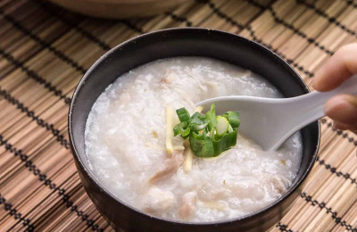 Instant Pot® Chinese Rice Porridge with Chicken
