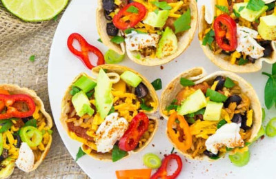 Taco Cups with Tropical Banana Breeze