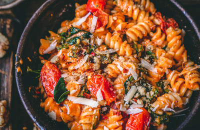 Tomato and Red Pepper Pasta Casserole