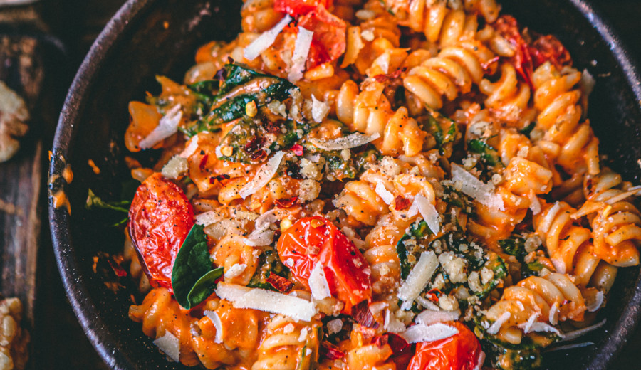 Tomato and Red Pepper Pasta Casserole