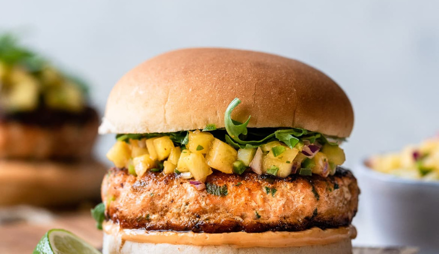 Quick and Tangy Asian Salmon Burgers