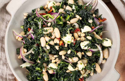 Kale and Cannellini Bean Salad to Go