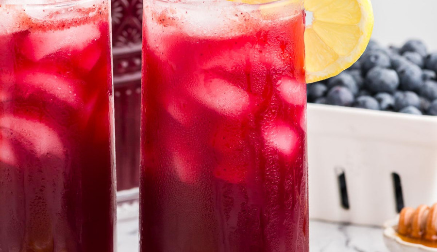 Blueberry Lemonade Sweetened with Stevia