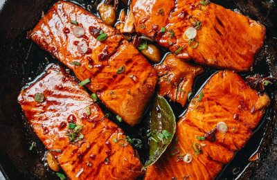 Salmon with Honey Glaze