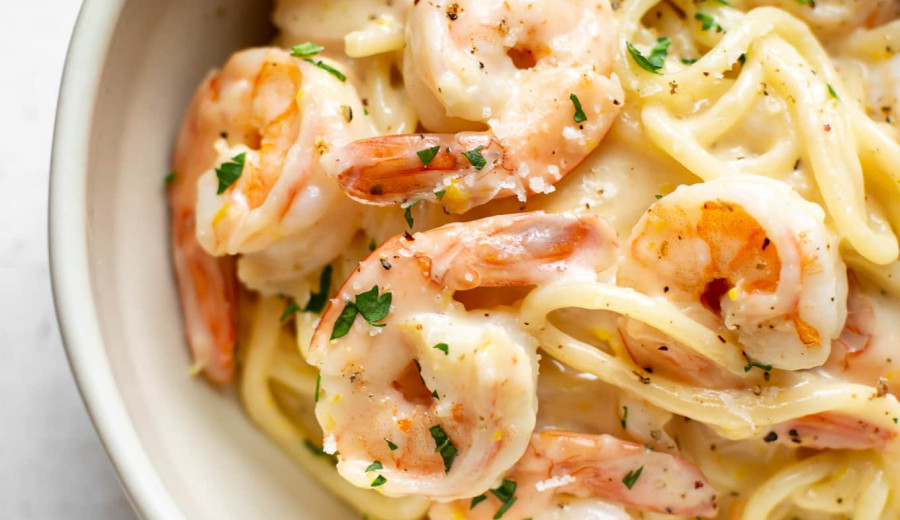 Pasta and Shrimp in a Creamy Lemon Sauce