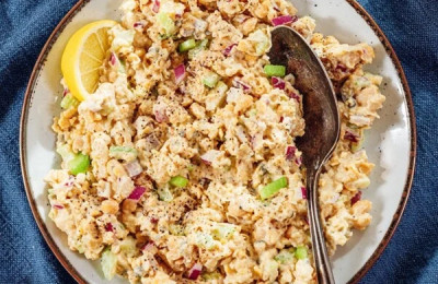Mock Tuna Salad with Chickpeas and Quinoa