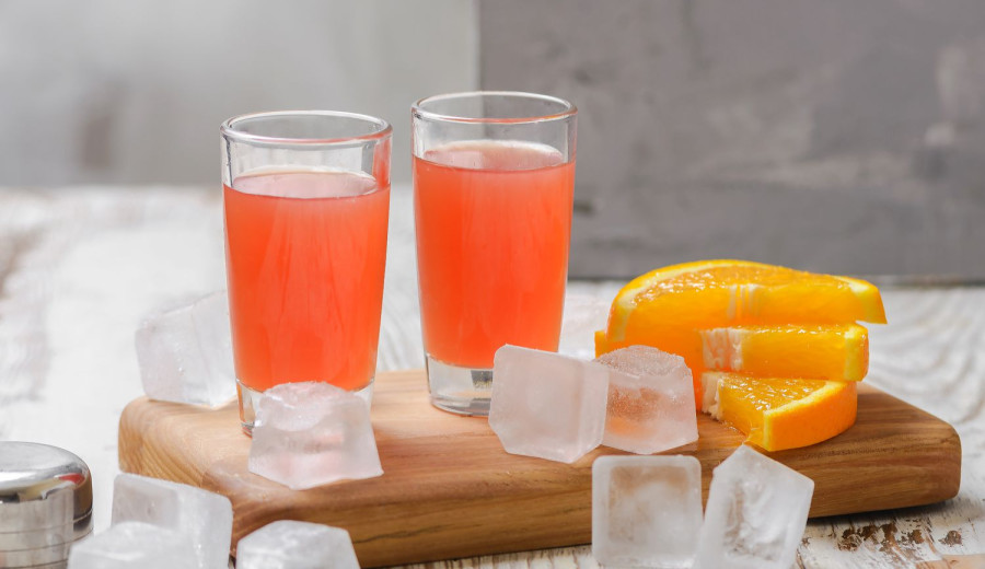 How to Make an Alabama Slammer