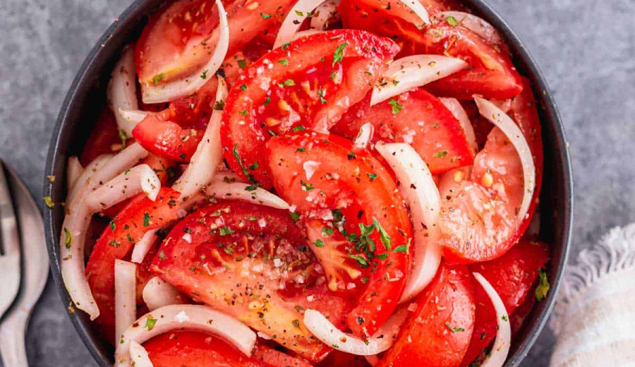Dressing for Tomato and Onion Salad