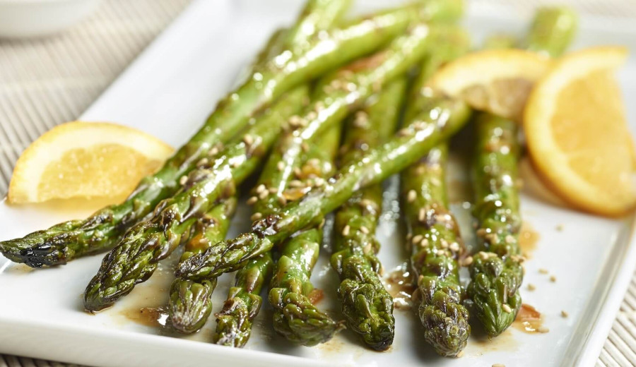 Asparagus with Lemon and Sesame