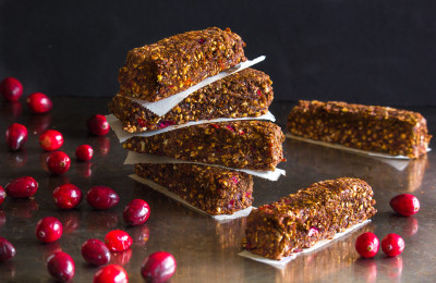 Cranberry and Chocolate Power Bars
