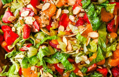 Jarred Spinach Salad You Can Prepare in Advance