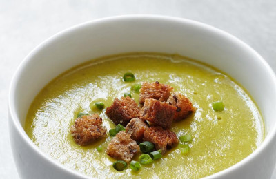 Hot and Spicy Potato Asparagus Soup