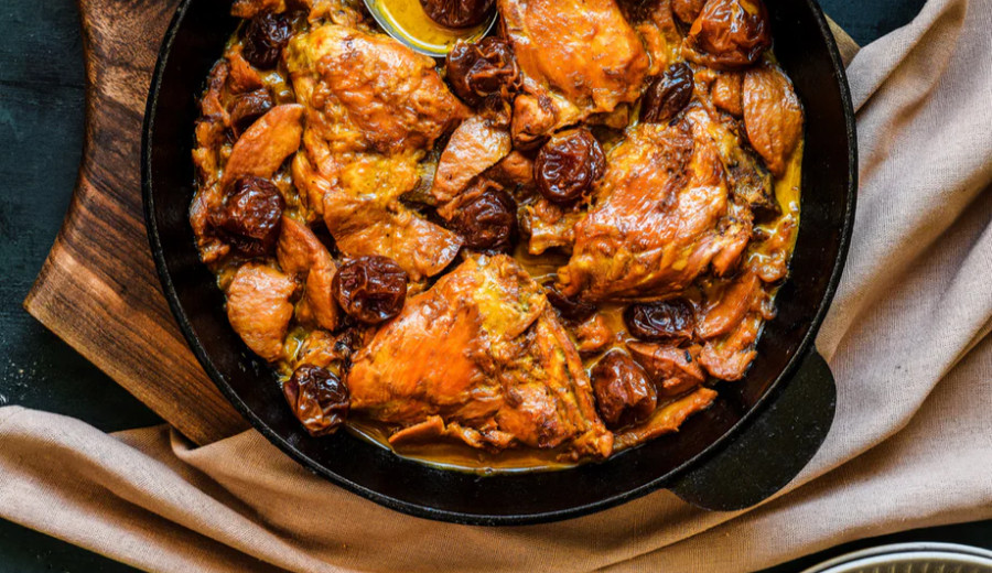 Quince and Cinnamon Stew