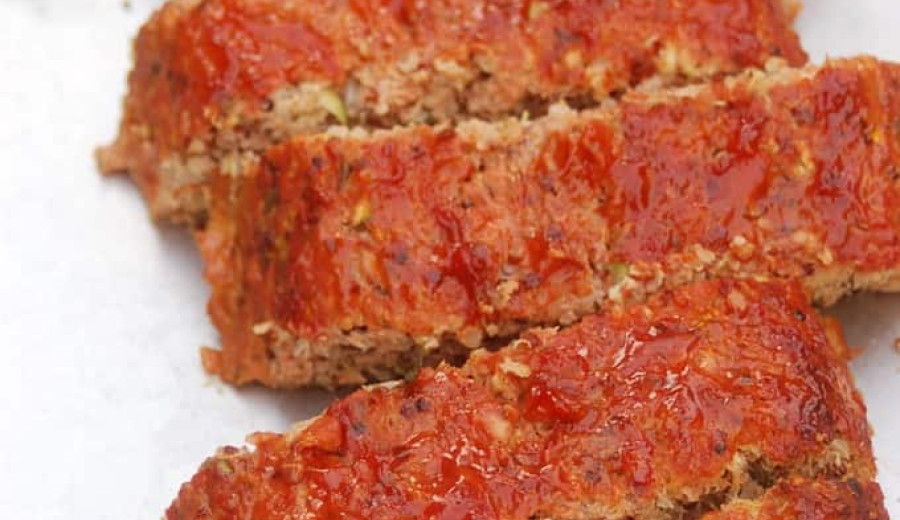 Turkey and Quinoa Zucchini Mini Meatloaves