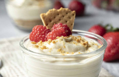 Guilt-Free Vegan Cheesecake Cups