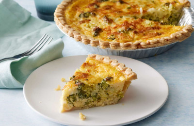 Quiche with a Carrot-Based Broccoli Crust