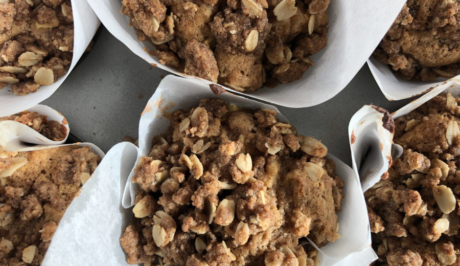 Muffins with Brown Butter and Oatmeal